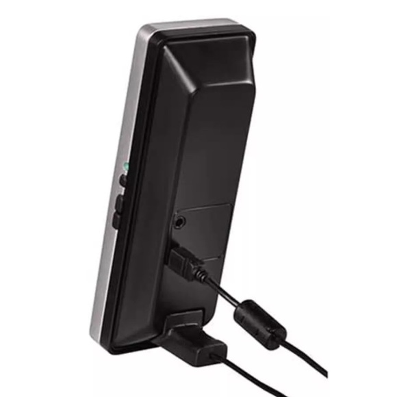 New Logitech V10 Notebook Portable Speakers Black/Silver - Picture 3 of 8